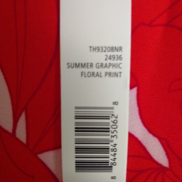 T Tahari Blouse Size XS Floral V Neck Sleeveless Blouse NWT - Picture 4 of 12